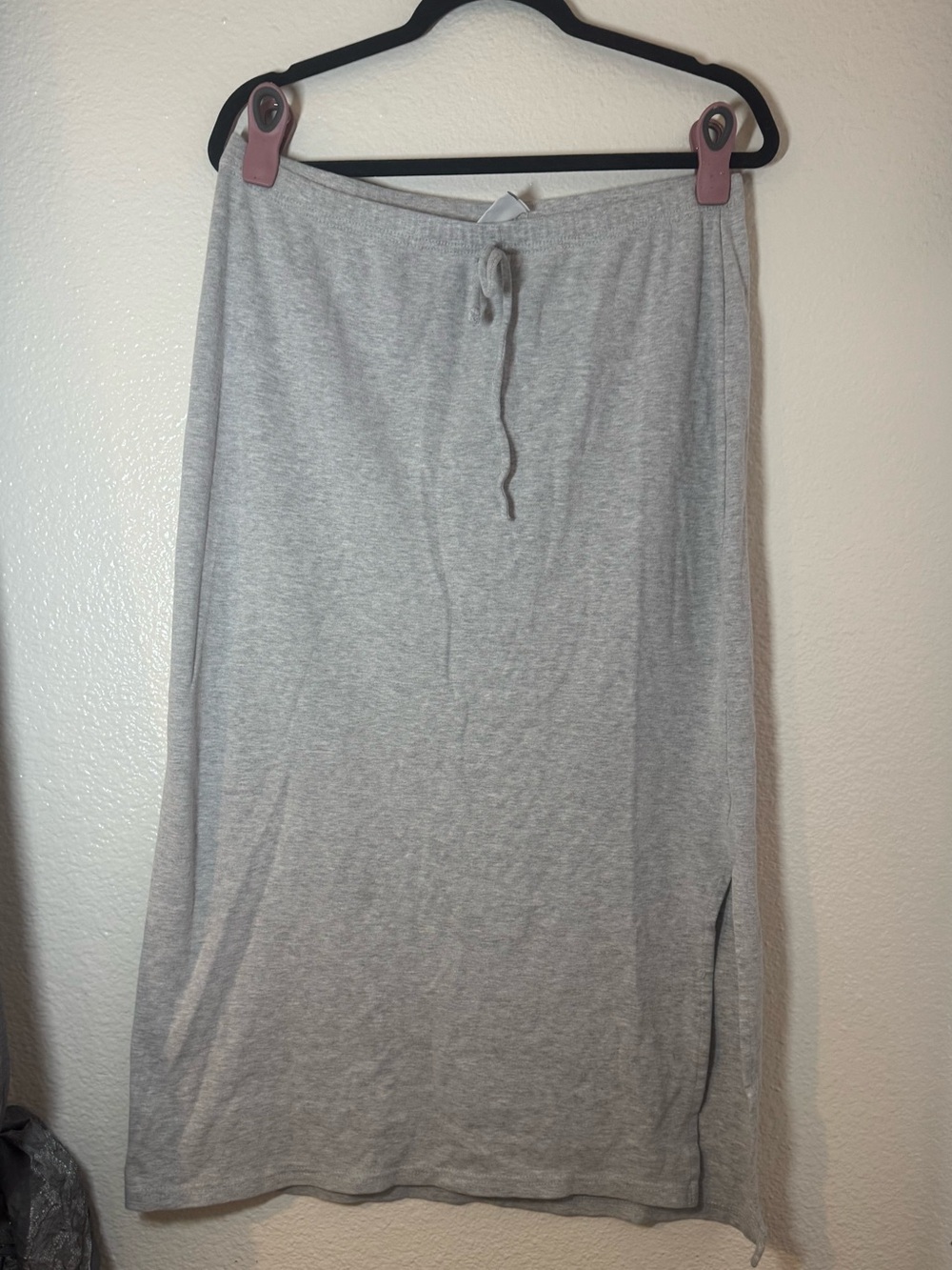 Grey midi skirt. Size tag missing. Fits like a large. Side slit